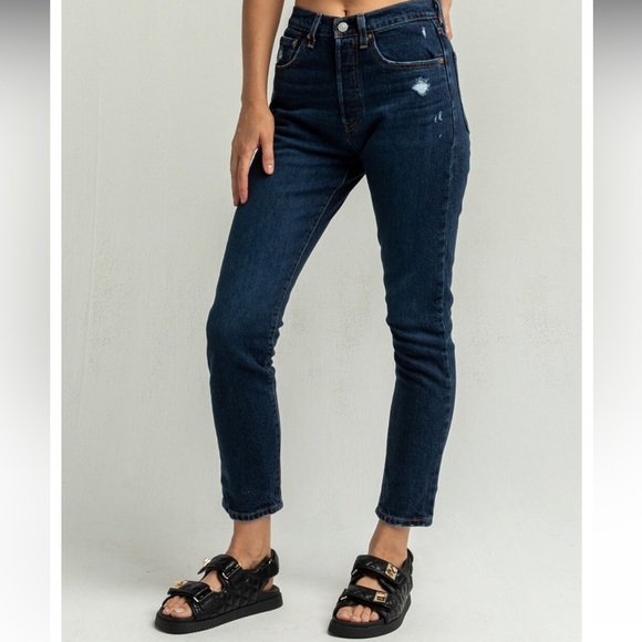 Levi’s 501 Salsa Destiny Dark Wash Button Fly Skinny Jeans 26x28 - Picture 10 of 12